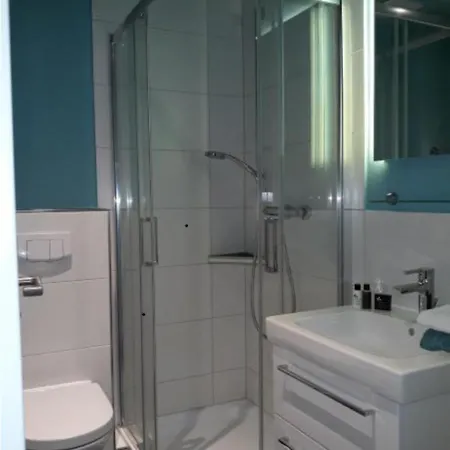 Klein Amsterdam 3*