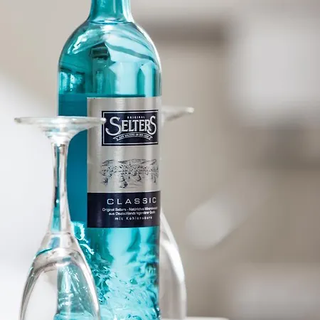 Klein Amsterdam מלון 3*